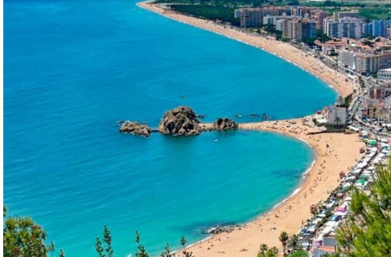 Primera linea playa Blanes Bagian luar foto